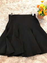 Black Round Skirt